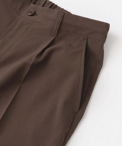 ITEMS URBANRESEARCH（アイテムズ アーバンリサーチ）の「『セットアップ対応』ヨウリュウ1-tuckテーパードパンツ（その他パンツ・メンズ・ブラウン/ネイビー/ブラック・MEDIUM/LARGE）」の16枚目の写真