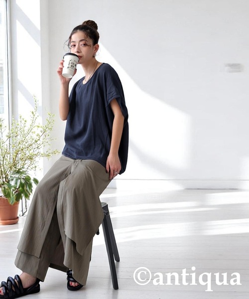 antiqua(アンティカ)の「レーヨンドレープカットソー(Tシャツ/カットソー・レディース・ブラック/ホワイト/ネイビー/グリーン/アッシュグレー・ONESIZE)」の13枚目の写真