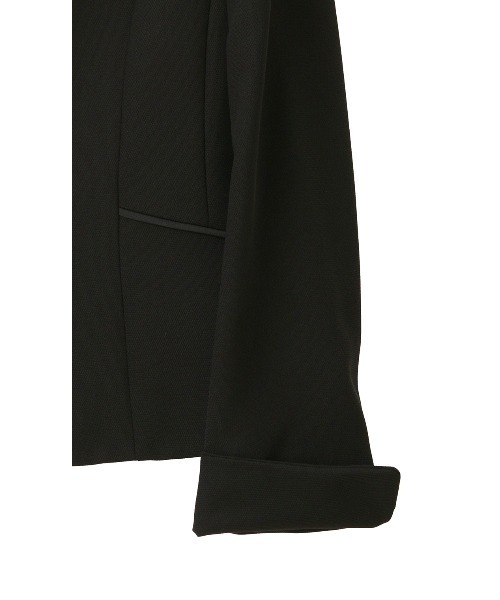 AOYAMA（アオヤマ）の「【ブラックフォーマルアンサンブル】＜2点セット＞テーラードカラージャケット＆前開きワンピース〈大きいサイズあり〉｜喪服・礼服・冠婚葬祭・オケージョン｜セットアップ対応可｜（スーツセット・レディース・ブラック・21号/27号/23号/25号/29号/9号/13号/17号/19号/7号/15号/11号）」の15枚目の写真
