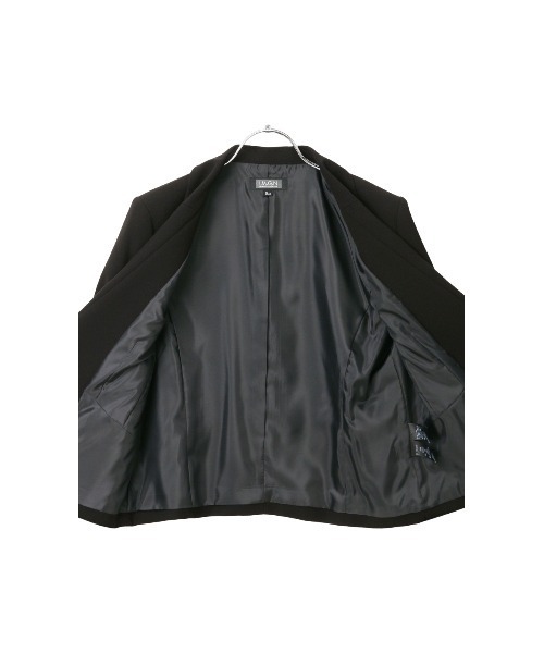 AOYAMA（アオヤマ）の「【ブラックフォーマルアンサンブル】＜2点セット＞テーラードカラージャケット＆前開きワンピース〈大きいサイズあり〉｜喪服・礼服・冠婚葬祭・オケージョン｜セットアップ対応可｜（スーツセット・レディース・ブラック・21号/27号/23号/25号/29号/9号/13号/17号/19号/7号/15号/11号）」の13枚目の写真