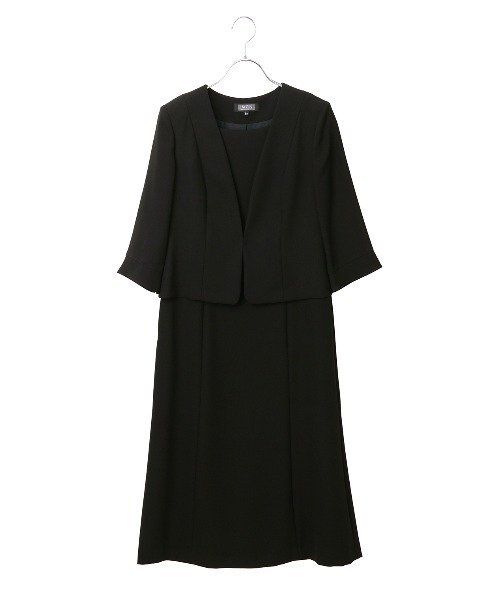 AOYAMA（アオヤマ）の「【ブラックフォーマルアンサンブル】＜2点セット＞テーラードカラージャケット＆前開きワンピース〈大きいサイズあり〉｜喪服・礼服・冠婚葬祭・オケージョン｜セットアップ対応可｜（スーツセット・レディース・ブラック・21号/27号/23号/25号/29号/9号/13号/17号/19号/7号/15号/11号）」の16枚目の写真