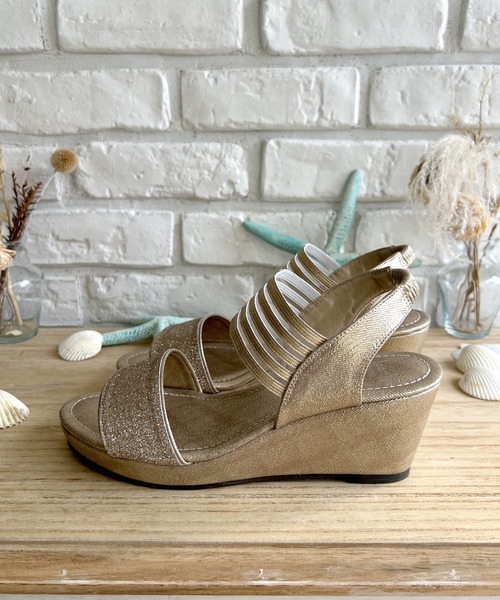 LUGG NAGG（ラグナグ）の「【軽量】伸縮ゴム仕様ラメベルトシアーサンダル（サンダル・レディース・ブラック/ネイビー/ゴールド/アンティークシルバー・LL/L/M/S）」の18枚目の写真