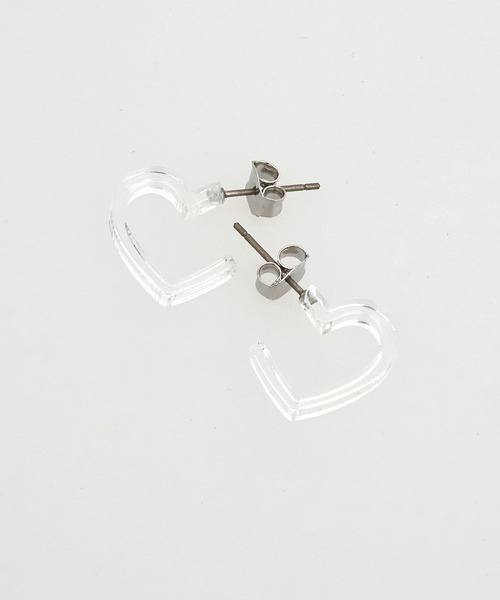 an meets zakka(アンミツザッカ)の「an meets zakka ハートアクリルピアス(ピアス(両耳用)・レディース・グリーン/クリア/ピンク/レッド・ONESIZE)」の1枚目の写真