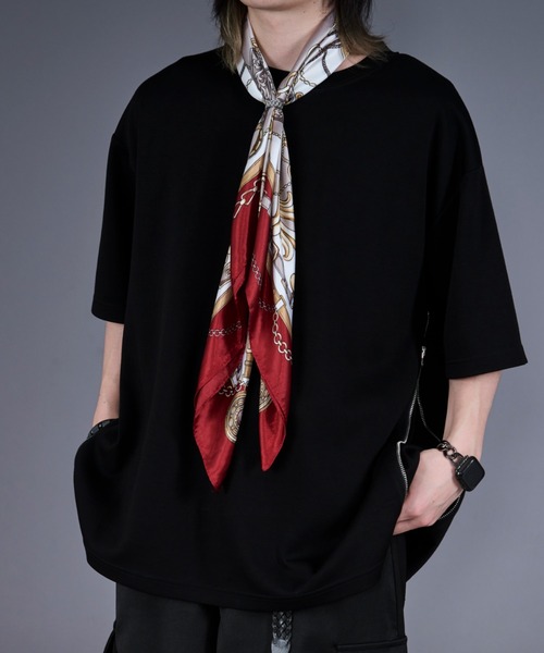 Ellno Loset（エルノロゼット）の「大判アソートスカーフ（バンダナ/スカーフ・メンズ・ブラック/ボルドー/グリーン/オレンジ/ネイビー/ブルー・FREE）」の5枚目の写真