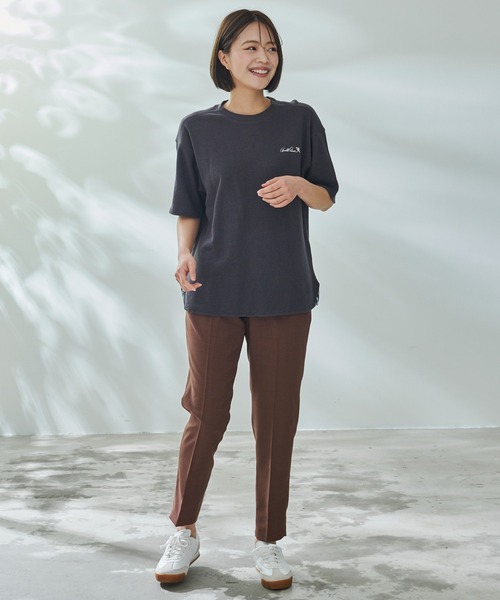 Arnold Palmer（アーノルドパーマー）の「寄り添うリネン シェア Tシャツ（Tシャツ/カットソー・レディース・ホワイト/チャコールグレー/ミント・LL/XS/L/M/S）」の16枚目の写真