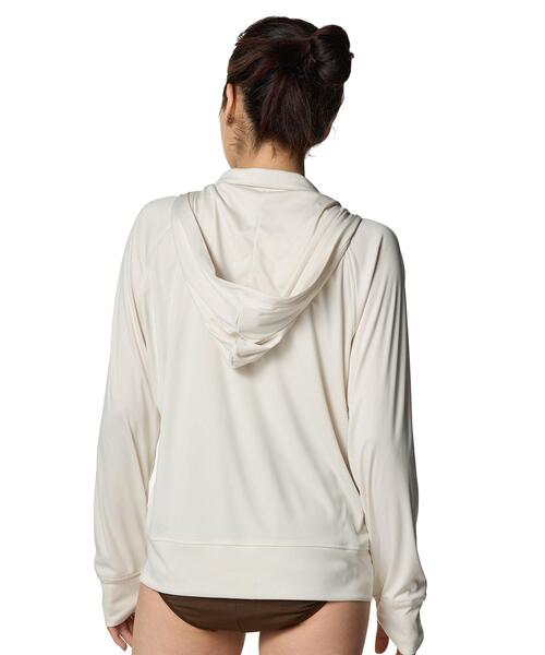 UNDER ARMOUR（アンダーアーマー）の「UAラッシュ ガード フルジップ フーディー（トレーニング/レディース）（水着・レディース・ベージュ・S/M/L/XL）」の2枚目の写真