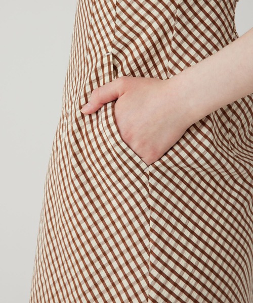 DEICY（デイシー）の「ギンガムチェックロングワンピース（ワンピース・レディース・ブラウン/ブラック/ピンク・0/1）」の20枚目の写真