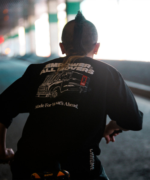 CHROME（クローム）の「［ CHROME / クローム ］LSC TEE WIDE FIT CHROME VAN / ライムストーン ケーブ ティー ワイド フィット クローム ヴァン 接触冷感 空間冷却 鍾乳洞TEE（Tシャツ/カットソー・メンズ・ブラック/ホワイト・M/L/XL）」の2枚目の写真