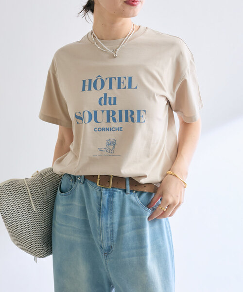 RIVE DROITE(リヴドロワ)の「【遊び心◎】SOURIRE Tee(Tシャツ/カットソー・レディース・ホワイト/ブラウン/ベージュ・FREE)」の3枚目の写真