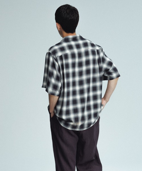 ADAM ET ROPE'（アダムエロペ）の「レーヨン オンブレチェック ハーフスリーブ オープンカラーシャツ（シャツ/ブラウス・メンズ・オフホワイト/ブラック系その他/イエロー系その他2・M/L）」の9枚目の写真