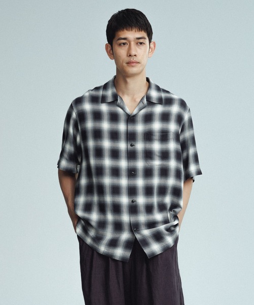 ADAM ET ROPE'（アダムエロペ）の「レーヨン オンブレチェック ハーフスリーブ オープンカラーシャツ（シャツ/ブラウス・メンズ・オフホワイト/ブラック系その他/イエロー系その他2・M/L）」の7枚目の写真