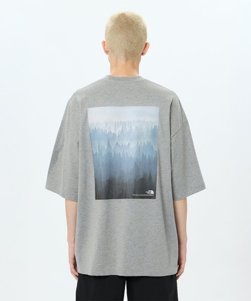 THE NORTH FACE(ザノースフェイス)の「THE NORTH FACE S/S YOSEMITE SCENERY TEE(ザ ノース フェイス ショートスリーブヨセミテシーナリーティー)(Tシャツ/カットソー・メンズ・ブラック系/ネイビー系/グレー系/ホワイト系・X-LARGE/LARGE/MEDIUM)」の17枚目の写真