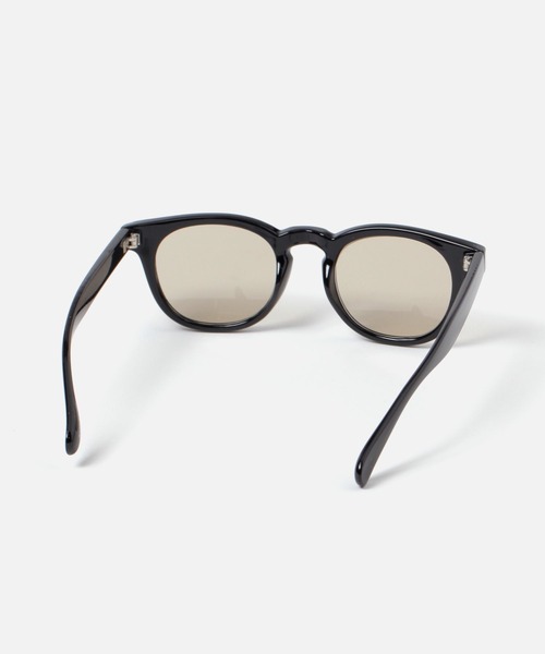 FOREVER 21（フォーエバー トゥエンティーワン）の「ラウンドサングラス4（サングラス・レディース・ブラック・FREE）」の4枚目の写真