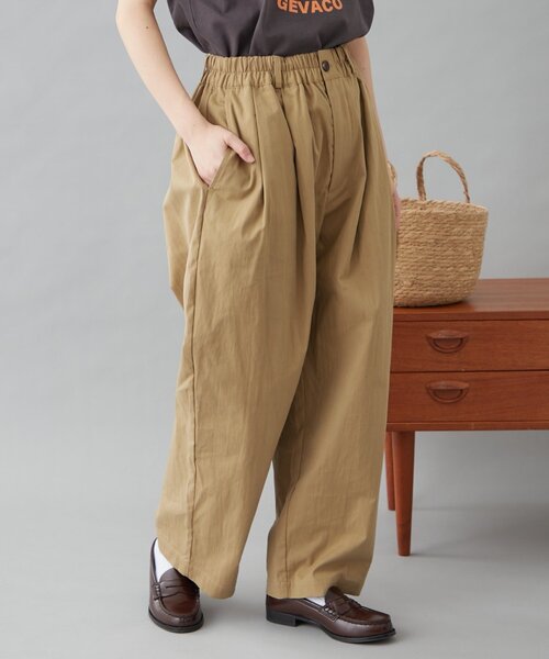 GEVACO(ゲバコ)の「【GEVACO】ギャザーテーパードパンツ(その他パンツ・レディース・ブラック/ベージュ・MEDIUM/SMALL/LARGE)」の3枚目の写真