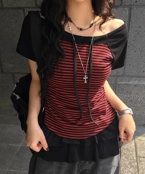 .KOM(ドットコム)の「A'GEM/9 × .kom 『.KOM/ドットケーオーエム』Y2Kライクショルダー開きボーダートップス(Tシャツ/カットソー・レディース・ネイビー/レッド/カーキ・FREE)」の20枚目の写真