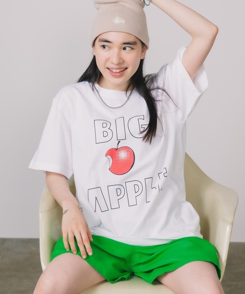 GOOD MOTIVE TEE（グッドモチーブティー）の「GOOD MOTIVE TEE/グッドモーティブティー 半袖Tシャツ（Tシャツ/カットソー・レディース・ブラック系1/グリーン系2/ホワイト系4/ブラック系2/ホワイト系1/ホワイト系2・L/M）」の3枚目の写真