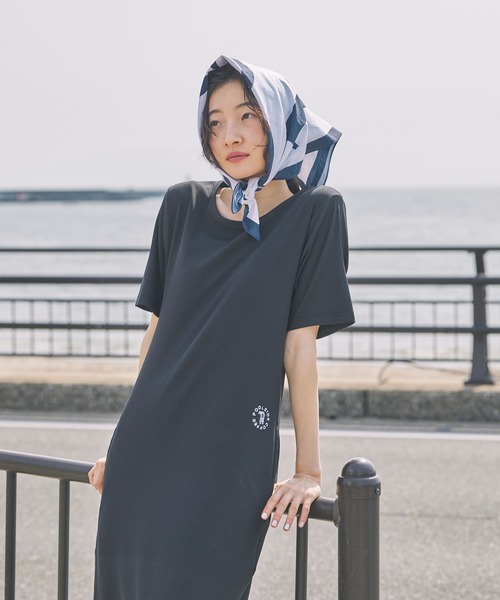Unblend（アンブレンド）の「【 POOLSIDE COFFEE × Unblend 】ロゴ刺繍 カットリブ ハーフスリーブ ワンピース（ワンピース・レディース・ブラック/ネイビー/ブラウン・FREE）」の20枚目の写真