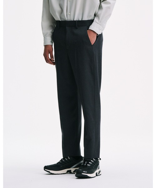 SOPHNET.（ソフネット）の「FLANNEL WOOL SHIRRING SLIM-FIT SLACKS（スラックス・メンズ・チャコールグレー/ブラック・3/2/1/5/4）」の3枚目の写真