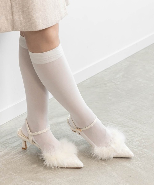 RANDA(ランダ)の「ファーデザインストラップパンプス(パンプス・レディース・ブラック/アイボリー/ライトグレー・LL/L/M/S)」の2枚目の写真