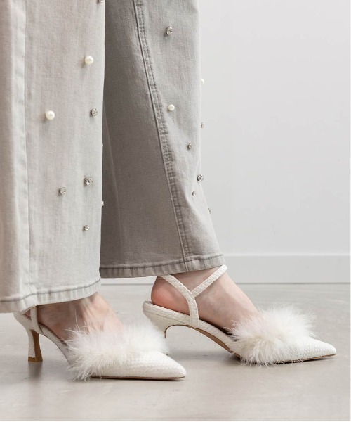 RANDA(ランダ)の「ファーデザインストラップパンプス(パンプス・レディース・ブラック/アイボリー/ライトグレー・LL/L/M/S)」の19枚目の写真