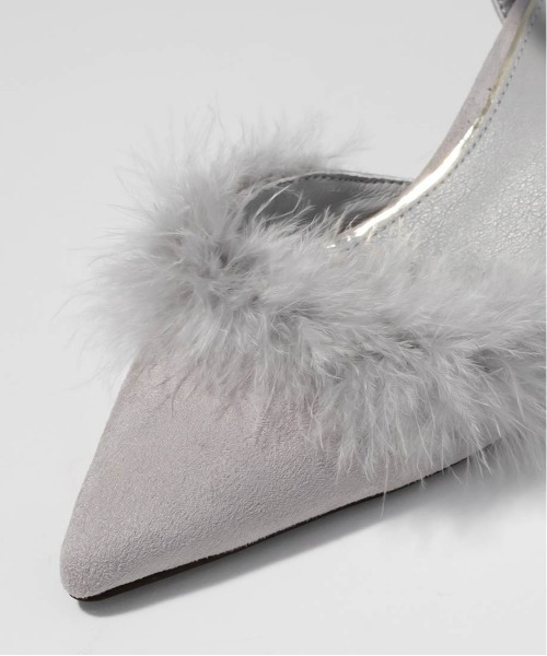 RANDA(ランダ)の「ファーデザインストラップパンプス(パンプス・レディース・ブラック/アイボリー/ライトグレー・LL/L/M/S)」の11枚目の写真