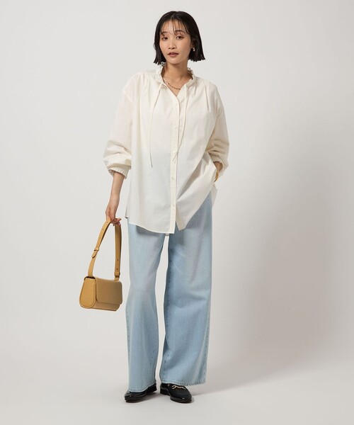 green label relaxing（グリーンレーベルリラクシング）の「［size SHORTあり］フリルネック ブラウス（シャツ/ブラウス・レディース・ブラック/ライトブルー/ライトピンク/ブラウン/ホワイト・FREE/SHORT）」の11枚目の写真