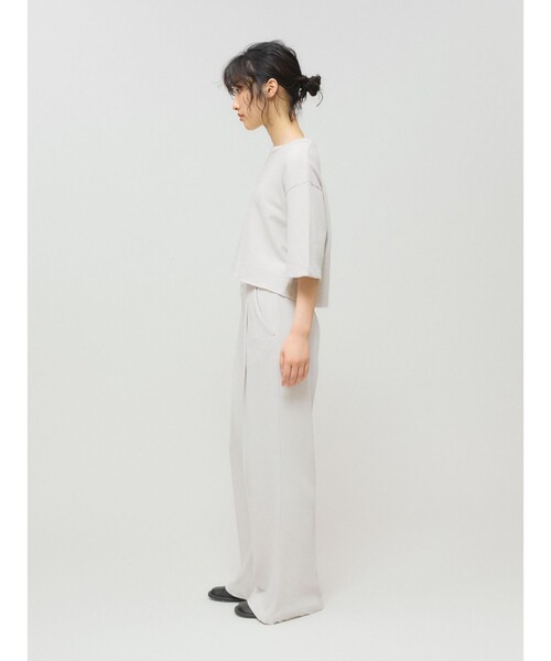 MIDIUMISOLID（ミディウミソリッド）の「MIDIUMISOLID for Ladies スウェットショートプルオーバー（Tシャツ/カットソー・レディース・ライトグレー/ブラック/チャコールグレー・FREE）」の19枚目の写真