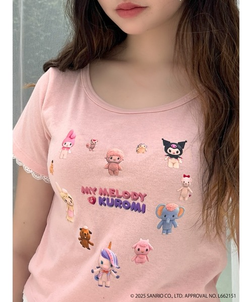 sanrio(サンリオ)の「【MY MELODY & KUROMI】 HEART ENCYCLOPEDIA TEE(Tシャツ/カットソー・レディース・ホワイト/ピンク・FREE)」の3枚目の写真