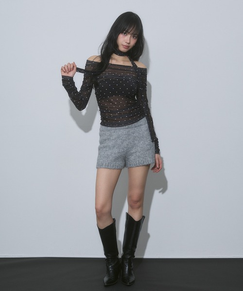 ENVYM(アンビー)の「ボウタイ シアー シャーリング オフショル トップス【チェック ドット】【2026年秋新色】(Tシャツ/カットソー・レディース・ホワイト/ブルー/ブラック/ブラウン/ブラック系その他/ホワイト系その他/マルチ/グレー・FREE)」の20枚目の写真