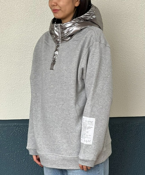 CHUMS(チャムス)の「【CHUMS】Space Pullover Hoodie(パーカー・メンズ・ブラック/グレー・X-LARGE/LARGE/MEDIUM)」の1枚目の写真