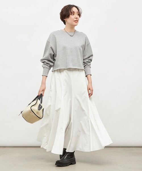 NOLLEY’S（ノーリーズ）の「ショート丈裏毛スウェット（スウェット・レディース・ブラック/アイボリー/ライトグレー・FREE）」の11枚目の写真