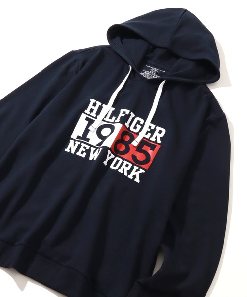 TOMMY HILFIGER（トミーヒルフィガー）の「【TOMMY HILFIGER/トミーヒルフィガー】 ロゴ ライトウェイトパーカー（パーカー・メンズ・ネイビー・S/M/L/XL）」の8枚目の写真