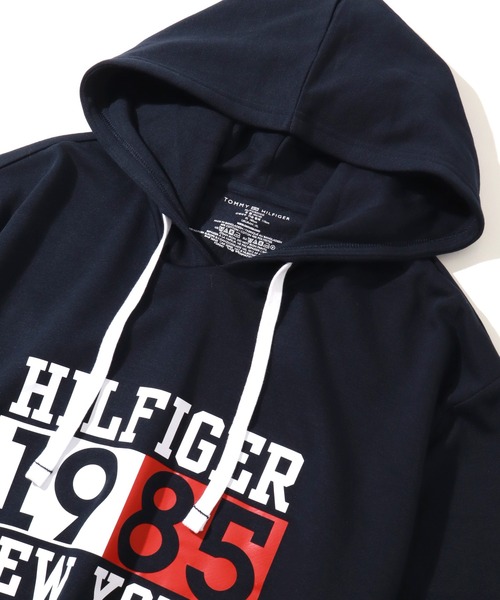 TOMMY HILFIGER（トミーヒルフィガー）の「【TOMMY HILFIGER/トミーヒルフィガー】 ロゴ ライトウェイトパーカー（パーカー・メンズ・ネイビー・S/M/L/XL）」の10枚目の写真