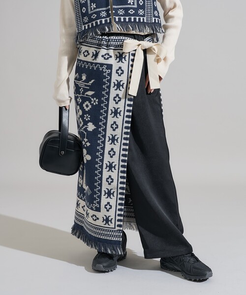 FREAK'S STORE（フリークスストア）の「ブランケット リメイク風巻スカート/ラップスカート<セットアップ対応＞（スカート・レディース・ワイン/ネイビー・ﾌﾘ-）」の17枚目の写真