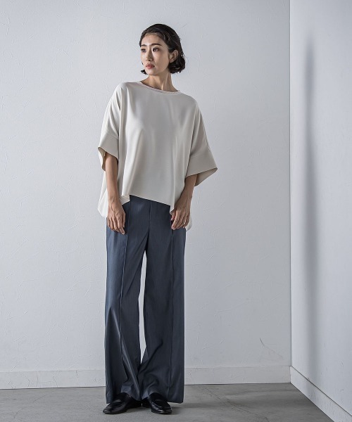 la.f…(ラエフ)の「ハイストレッチカットソーブラウス≪洗濯機で洗える≫(シャツ/ブラウス・レディース・キャメル/オフホワイト/ネイビー/ライトグレー・9号)」の8枚目の写真