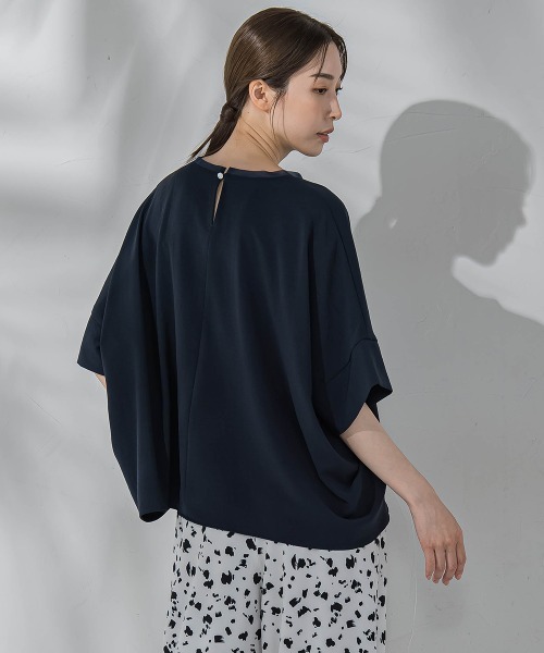 la.f…(ラエフ)の「ハイストレッチカットソーブラウス≪洗濯機で洗える≫(シャツ/ブラウス・レディース・キャメル/オフホワイト/ネイビー/ライトグレー・9号)」の21枚目の写真