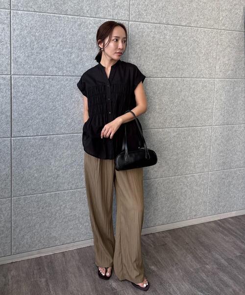 cloenc（クロエンス）の「【手洗い可】シャーリングブラウス（シャツ/ブラウス・レディース・ホワイト/ブラック/ブラウン系その他・02）」の6枚目の写真