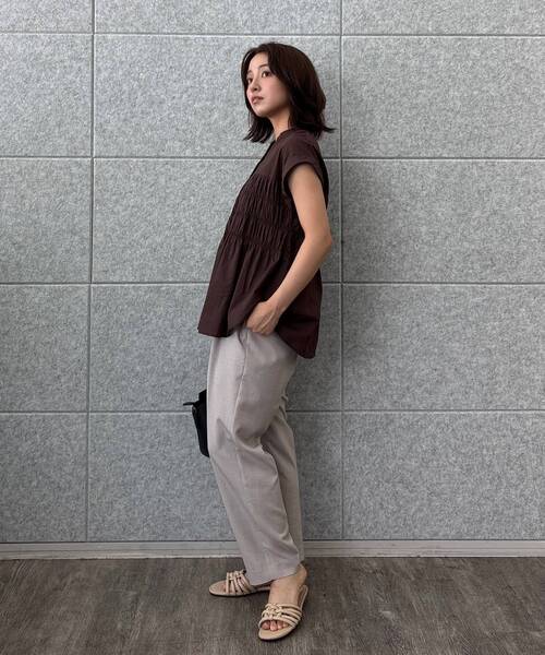 cloenc（クロエンス）の「【手洗い可】シャーリングブラウス（シャツ/ブラウス・レディース・ホワイト/ブラック/ブラウン系その他・02）」の8枚目の写真