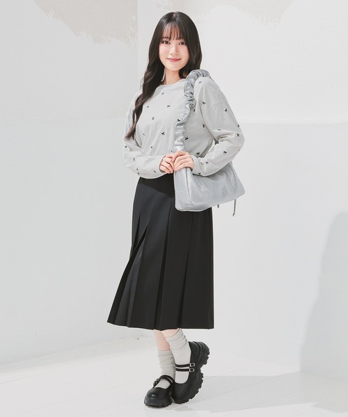 Honeys（ハニーズ）の「【ＵＶカット】モチーフ刺繍ゆるＴシャツ（Tシャツ/カットソー・レディース・ブラック/スモークピンク/オートミール/ホワイト・S/M/LL/L）」の17枚目の写真