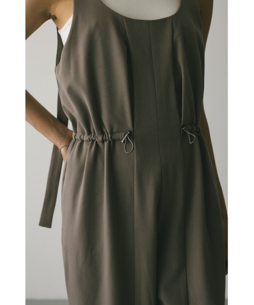 STYLEMIXER（スタイルミキサー）の「バレルラインロンパース（つなぎ/オールインワン・レディース・ライトブラウン/ブラック・MEDIUM/SMALL）」の6枚目の写真