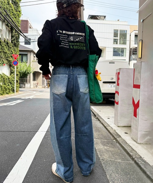 DOUBLE NAME（ダブルネーム）の「【美！シルエット！！】濃淡切替カーブデニムパンツ（デニムパンツ・レディース・ネイビー/ブラック・FREE）」の11枚目の写真