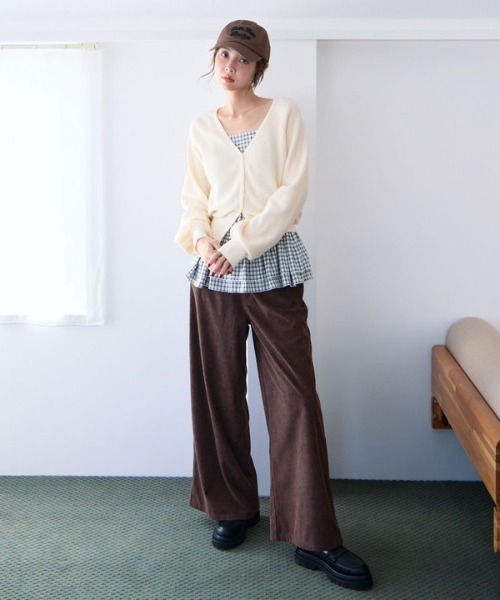 archives(アルシーヴ)の「コーデュロイストレートパンツ(その他パンツ・レディース・ブラウン/キャメル・SMALL/MEDIUM)」の10枚目の写真
