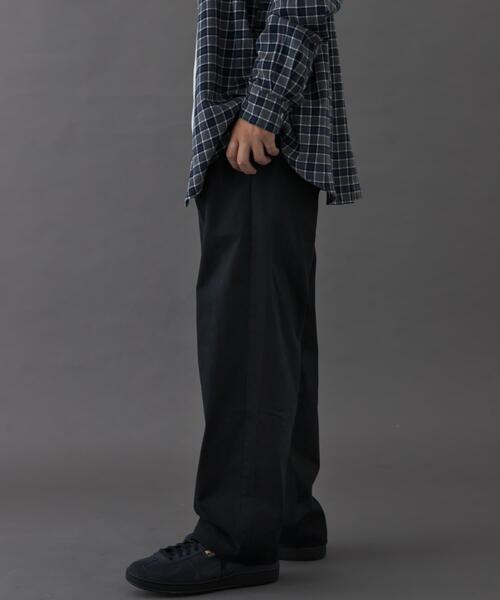 URBAN RESEARCH DOORS（アーバンリサーチドアーズ）の「FORK&SPOON　イージーチノパンツ（その他パンツ・メンズ・ブラック/グリーン系その他・5/4）」の6枚目の写真