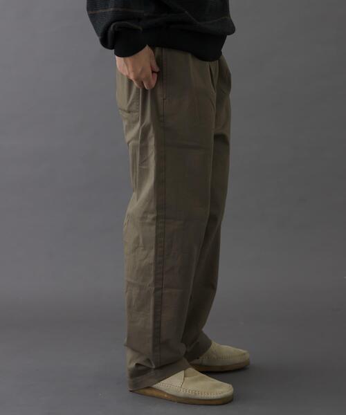 URBAN RESEARCH DOORS（アーバンリサーチドアーズ）の「FORK&SPOON　イージーチノパンツ（その他パンツ・メンズ・ブラック/グリーン系その他・5/4）」の16枚目の写真