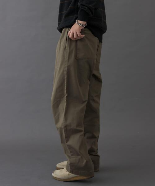 URBAN RESEARCH DOORS（アーバンリサーチドアーズ）の「FORK&SPOON　イージーチノパンツ（その他パンツ・メンズ・ブラック/グリーン系その他・5/4）」の17枚目の写真