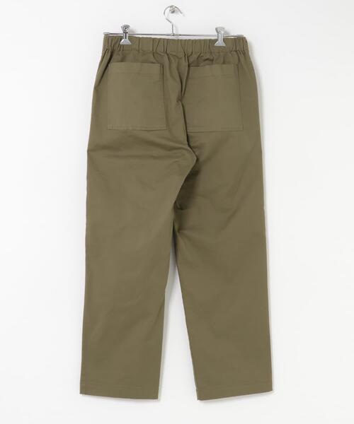 URBAN RESEARCH DOORS（アーバンリサーチドアーズ）の「FORK&SPOON　イージーチノパンツ（その他パンツ・メンズ・ブラック/グリーン系その他・5/4）」の22枚目の写真