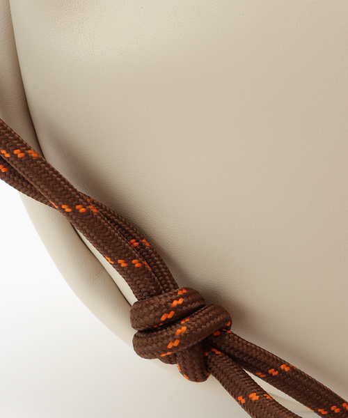 COLDE （コルデ）の「COLDE/コルデ ハーフサークルショルダー（ショルダーバッグ・レディース・ホワイト/ブラウン/ブラック・FREE）」の15枚目の写真