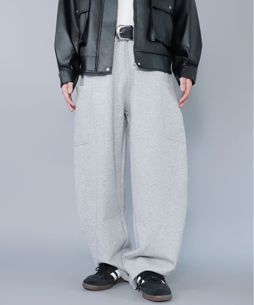 SPINNS（スピンズ）の「バルーンスウェットパンツ/カーブ・バレルシルエット（その他パンツ・メンズ・杢グレー/チャコール/ブラック・M/L）」の13枚目の写真