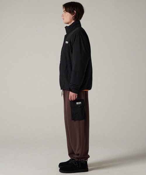 Eddie Bauer（エディーバウアー）の「EBTEK ショートパーカー（ブルゾン・メンズ・ブラック/マスタード/グリーン・M/XL/L）」の6枚目の写真