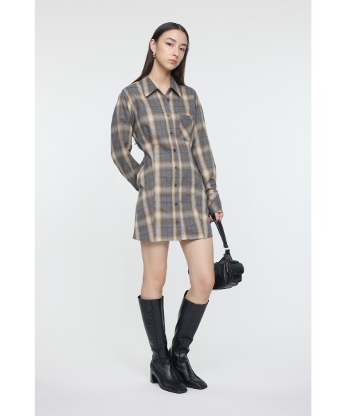MOUSSY（マウジー）の「CHECK SHIRT ドレス（ワンピース・レディース・ブルー/ベージュ/ピンク・1/2）」の5枚目の写真